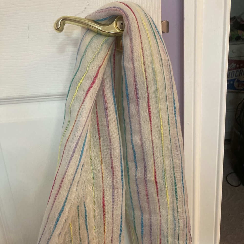 Colorful Scarf - Picture 6 of 8